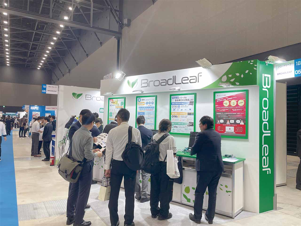 mect2025でのブロードリーフの展示ブース